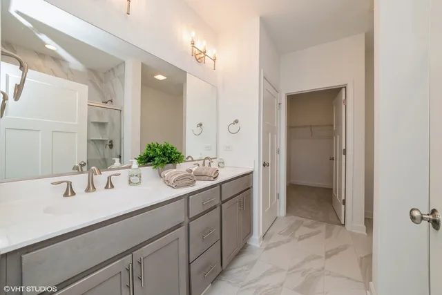 $414,266 | 330 Masters Drive, Addison, IL 60101