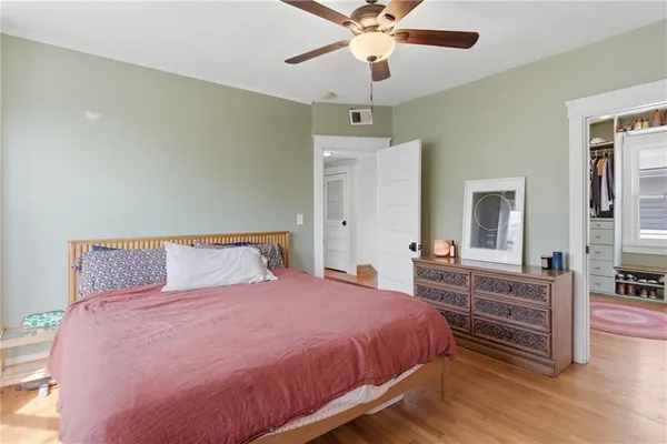 $352,000 | 121 North Lawn Avenue, Kansas City, MO 64123