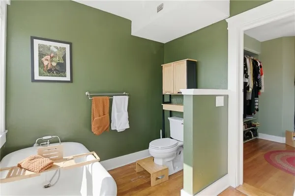 $352,000 | 121 North Lawn Avenue, Kansas City, MO 64123