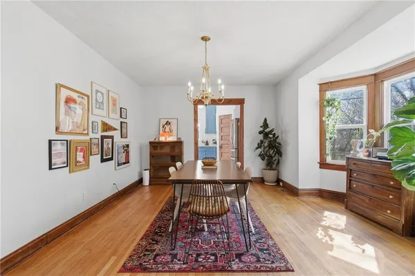 $352,000 | 121 North Lawn Avenue, Kansas City, MO 64123
