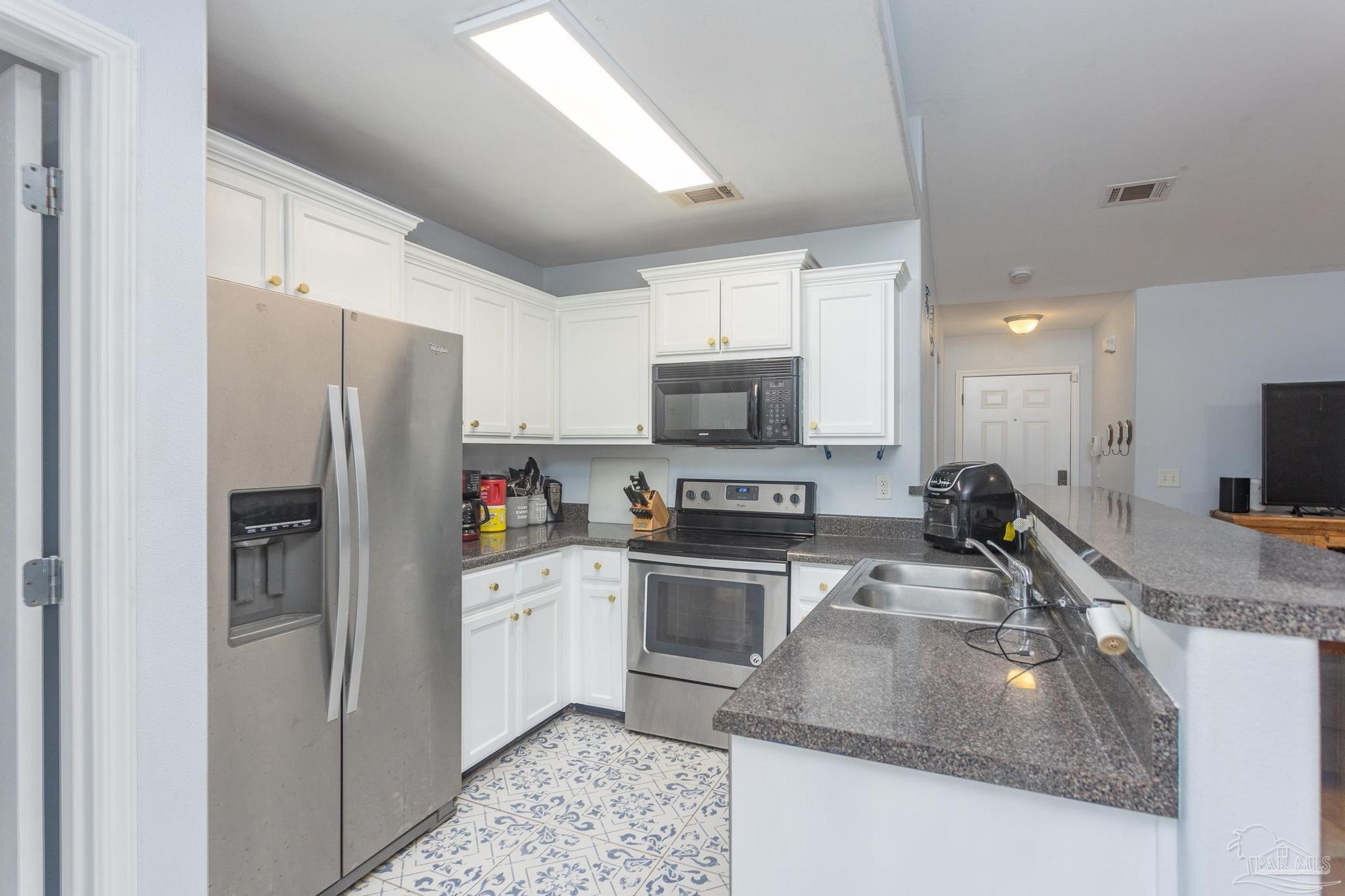 6819 Old W Lane Milton, FL 32570 - Photo 11 of 33