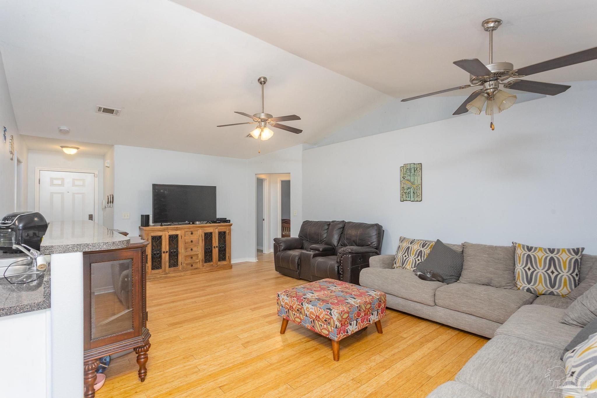 6819 Old W Lane Milton, FL 32570 - Photo 8 of 33