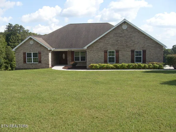 $950,000 | 6742 Ridgeview Road, Knoxville, TN 37918
