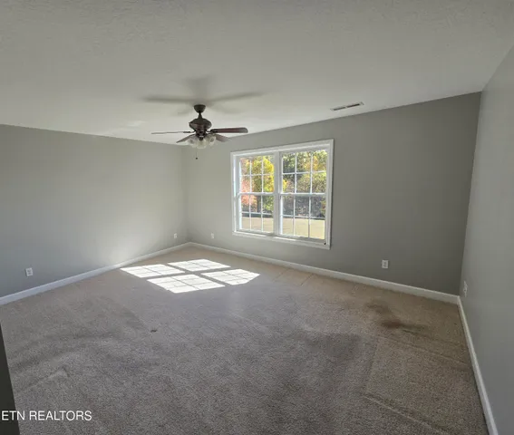 $975,000 | 6742 Ridgeview Road, Knoxville, TN 37918