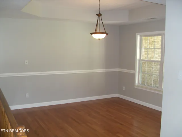 $975,000 | 6742 Ridgeview Road, Knoxville, TN 37918