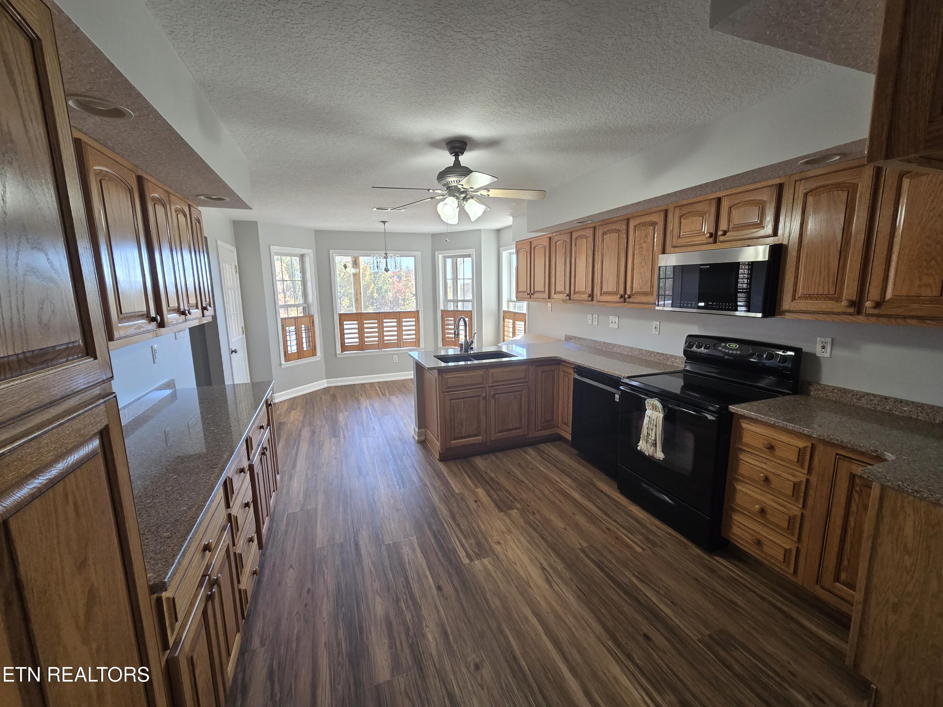 6742 Ridgeview Road Knoxville, TN 37918 - Photo 5 of 27 Kitchen View #1