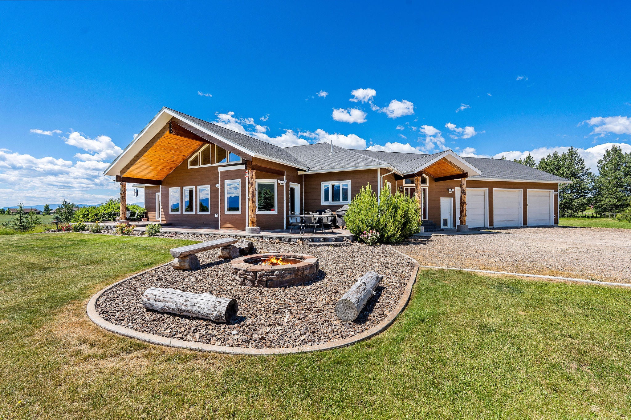 44 Playa Grande Road Kalispell, MT 59901 - Photo 4 of 76 Gallery Image 4