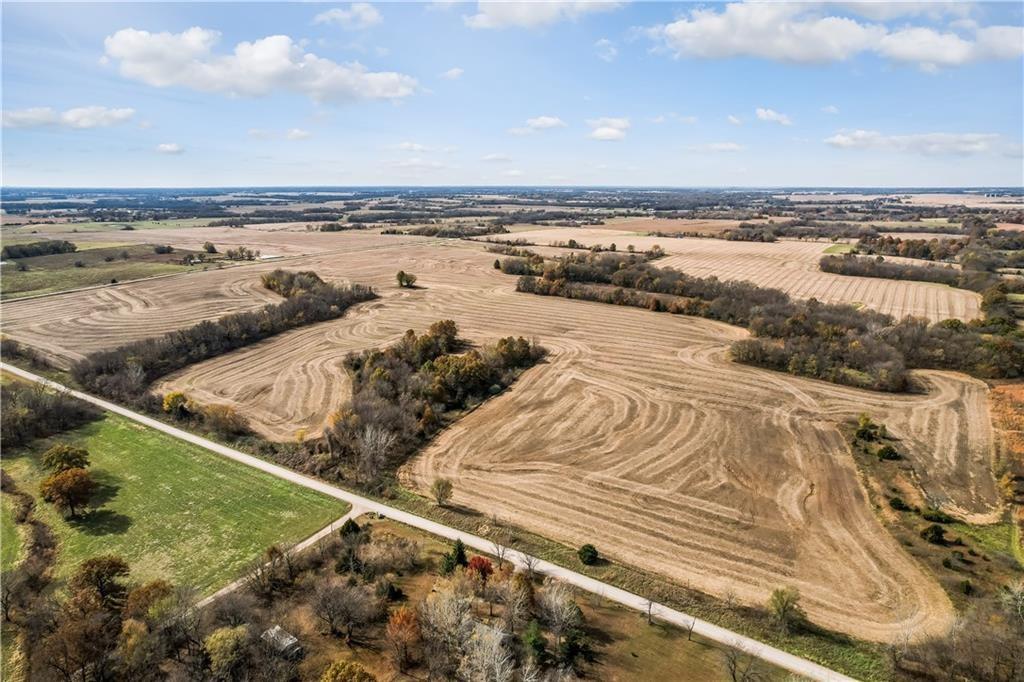5 South Old Drum Road Garden City, MO 64747 - Photo 1 of 10
