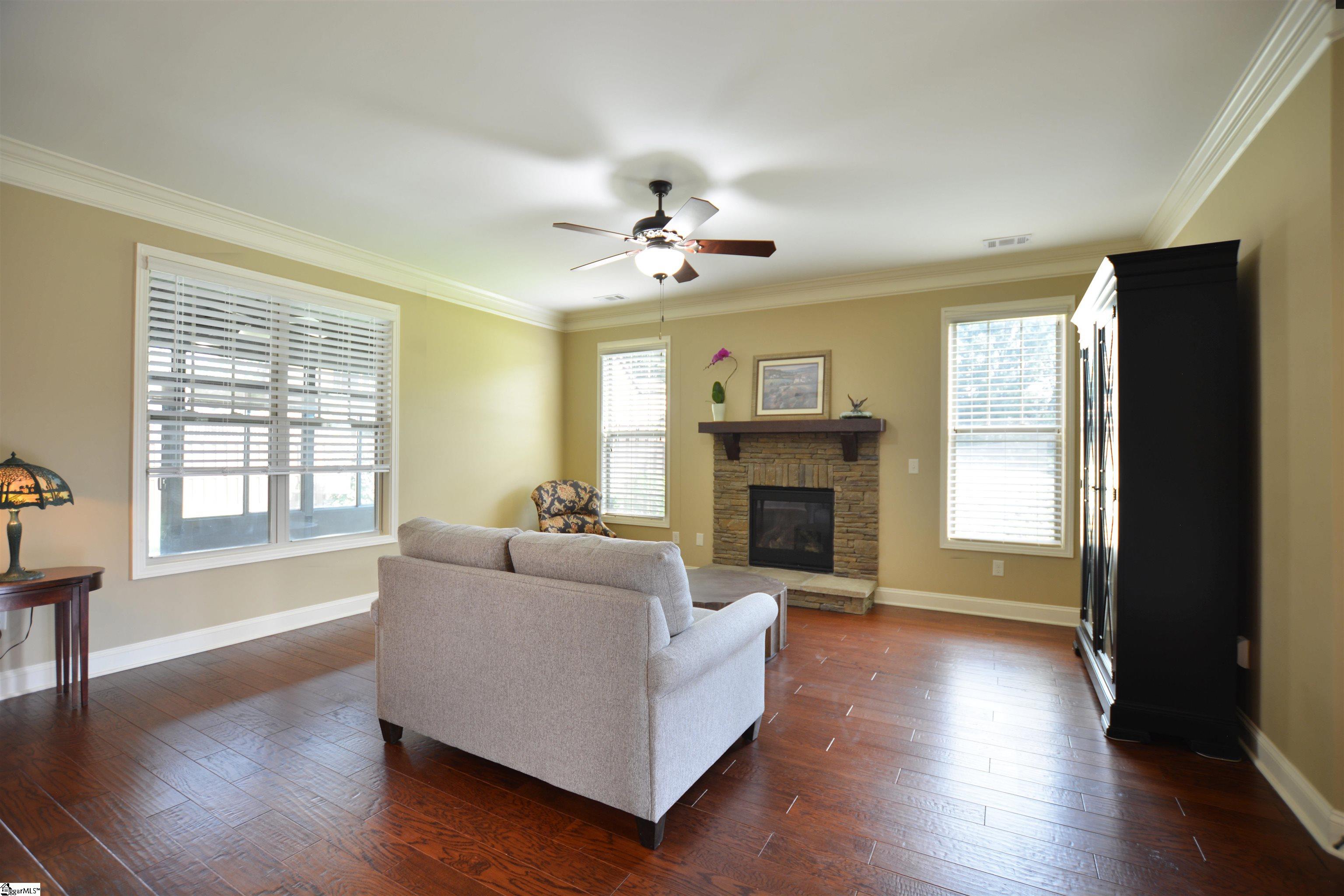719 Wynborne Lane Moore, SC 29369 - Photo 13 of 48