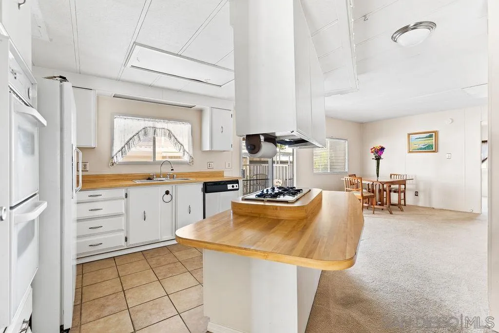 9395 Harritt Road, Unit 240 Lakeside, CA 92040 - Photo 14 of 41 Gallery Image 14