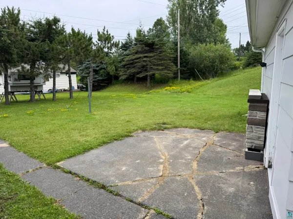 $150,000 | 17 Law Drive, Silver Bay, MN 55614