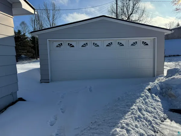 $150,000 | 17 Law Drive, Silver Bay, MN 55614