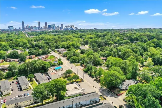 $285,000 | 1162 Joseph E. Boone Boulevard Northwest, Atlanta, GA 30314