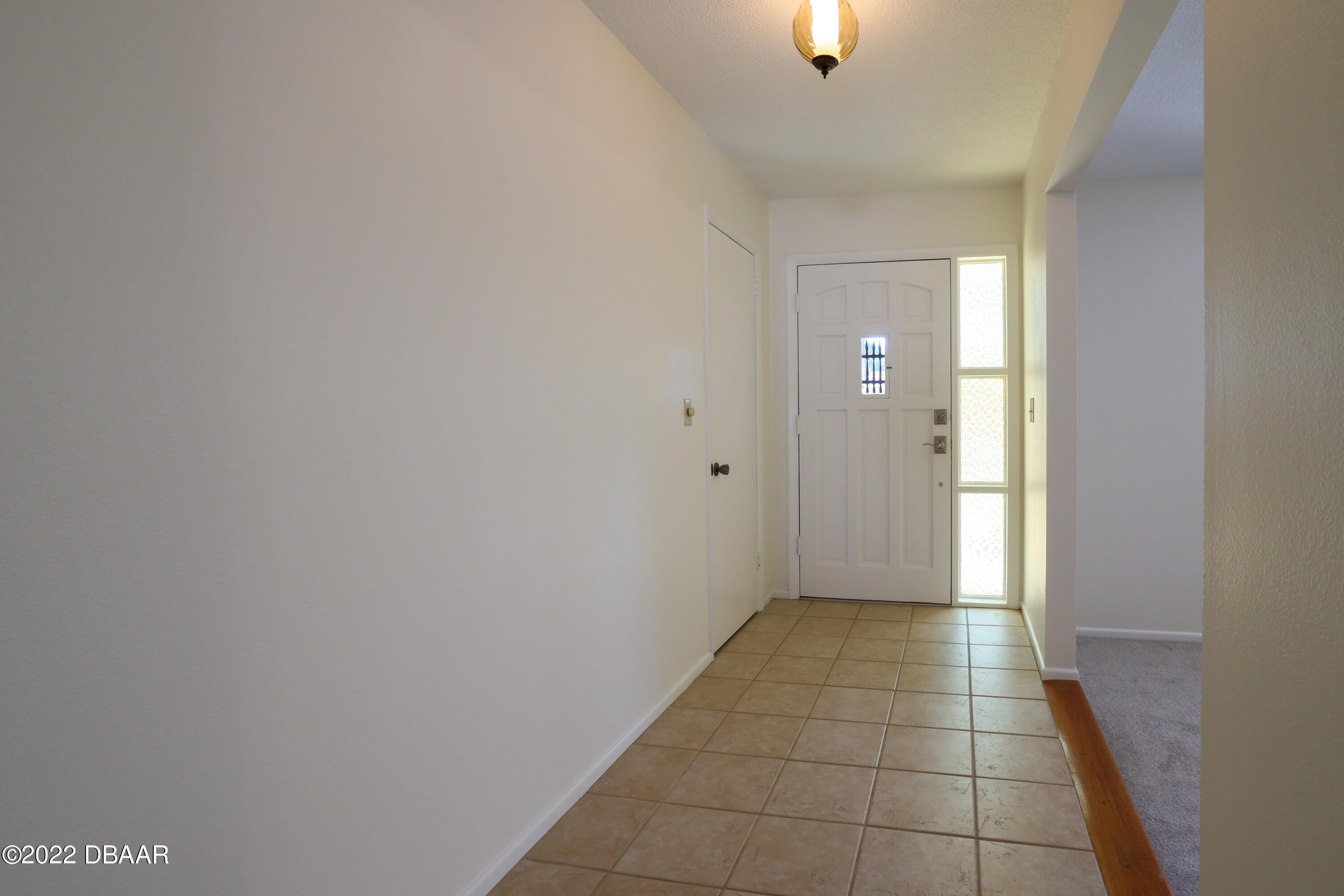 48 Brookwood Drive Ormond Beach, FL 32174 - Photo 4 of 31 48 Brookwood Drive-Foyer