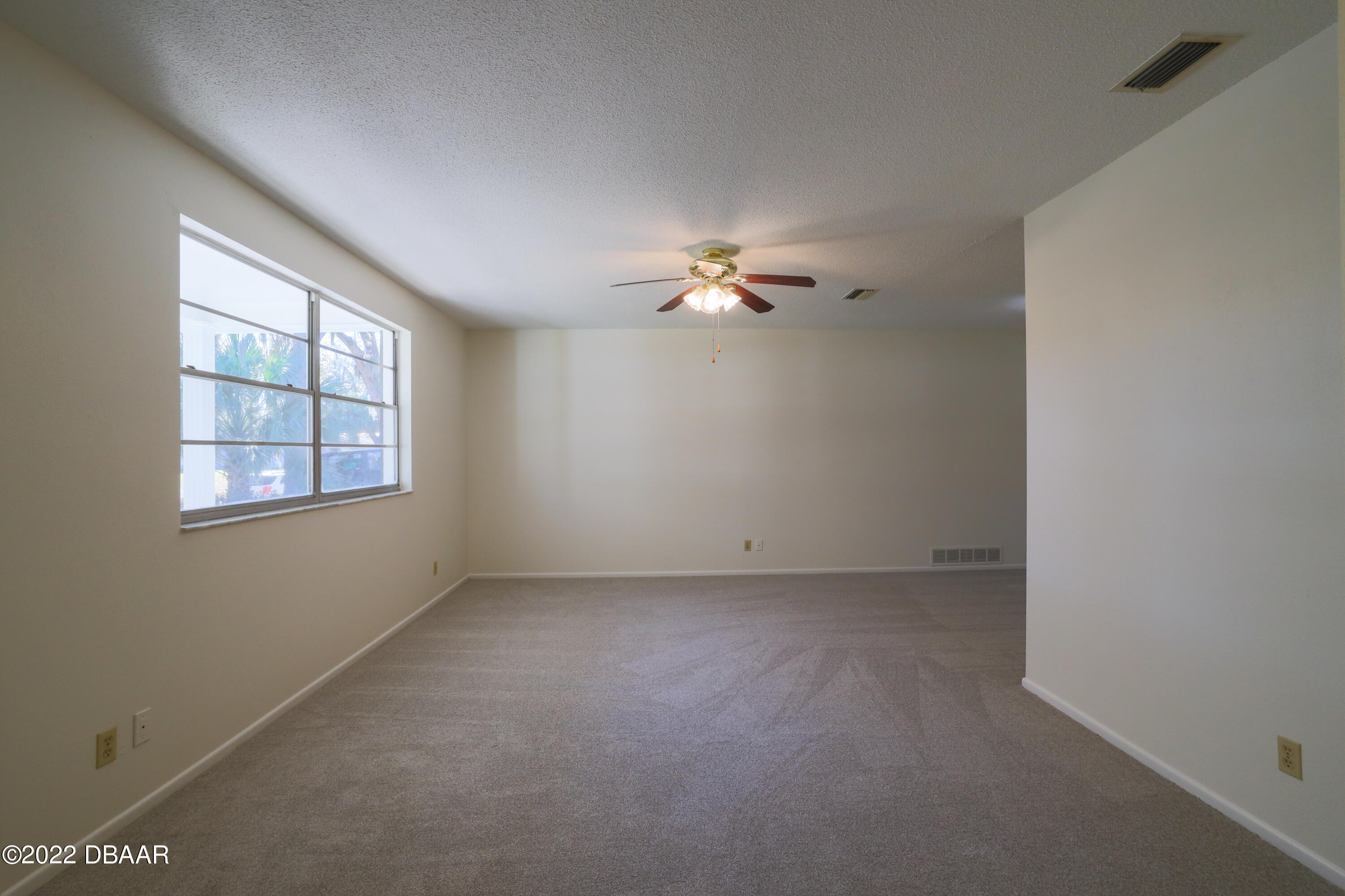 48 Brookwood Drive Ormond Beach, FL 32174 - Photo 5 of 31 48 Brookwood Drive-6