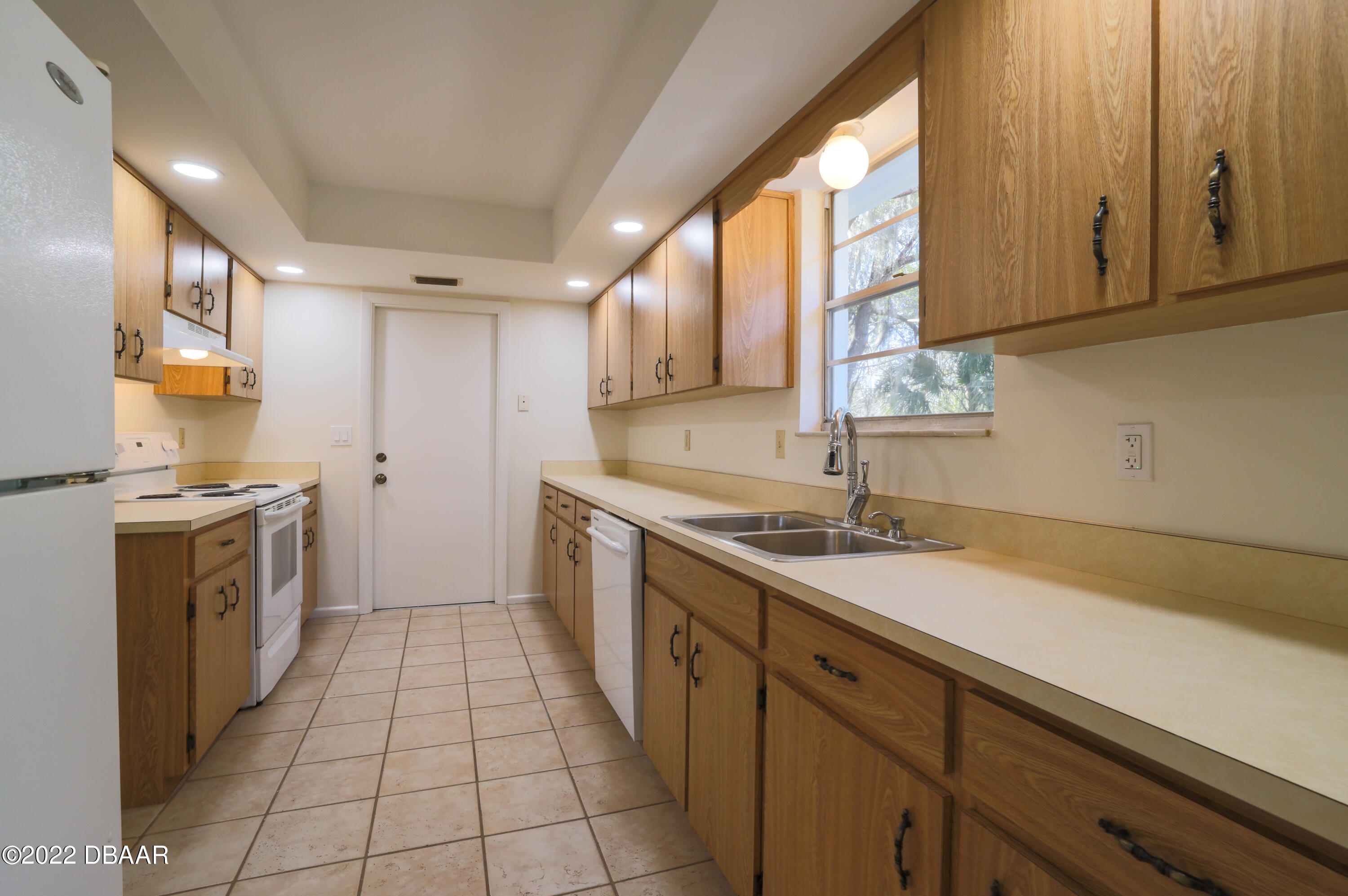 48 Brookwood Drive Ormond Beach, FL 32174 - Photo 10 of 31 48 Brookwood Drive-11