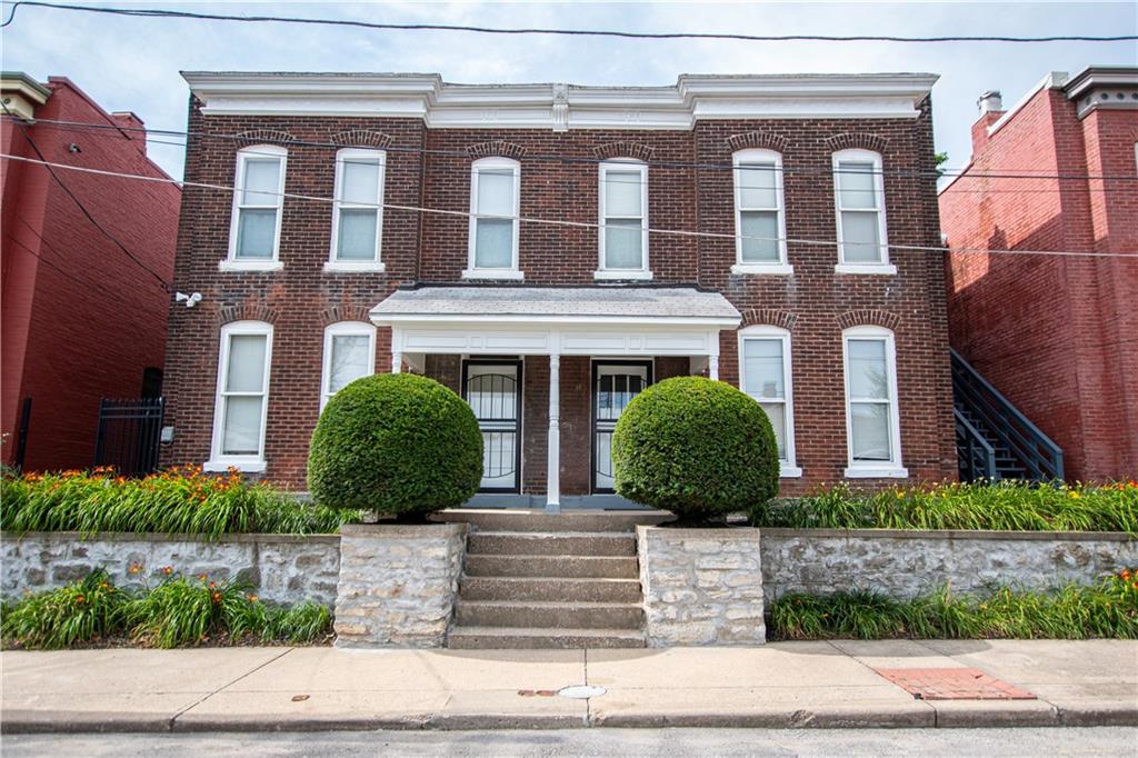 1105 East Missouri Ave  