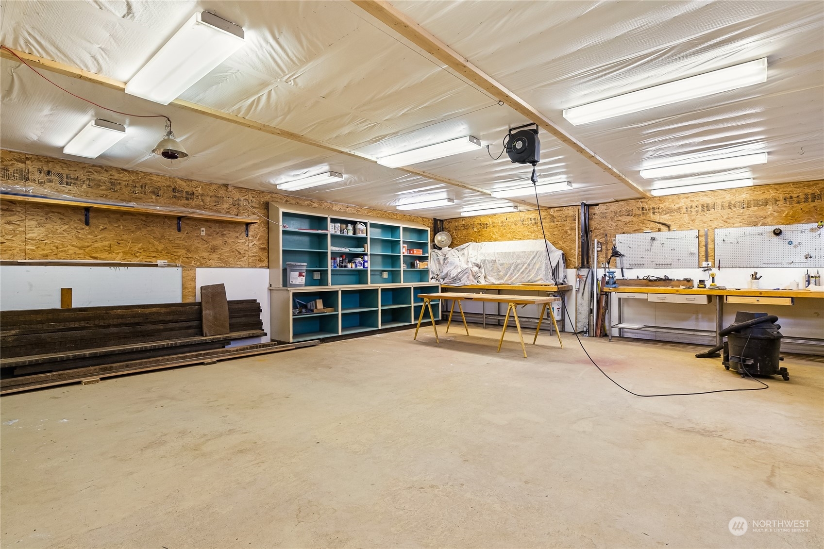 852 Lange Road Bellingham, WA 98226 - Photo 24 of 40 a view of a room with gym equipment