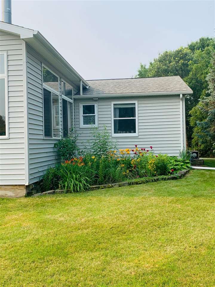 1533 East Jordan Road Mount Pleasant, MI 48858 - Photo 12 of 92 1890574-11.JPG