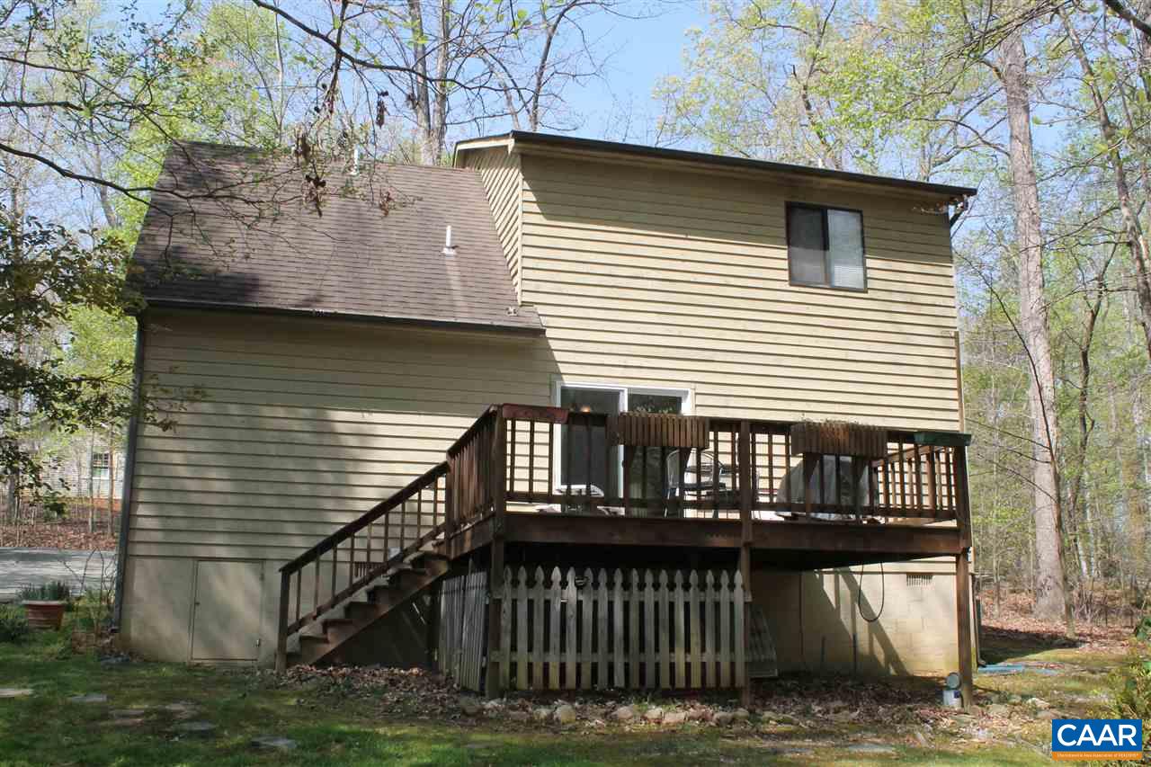 11 Dogleg Road Palmyra, VA 22963 - Photo 26 of 28 a view of a house with a deck