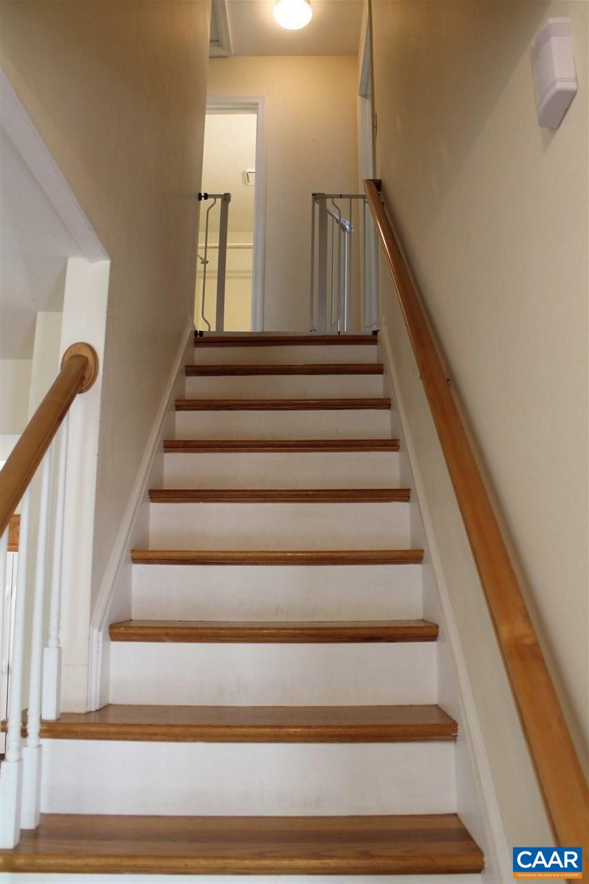 11 Dogleg Road Palmyra, VA 22963 - Photo 7 of 28 a view of entryway
