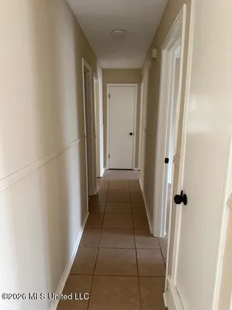 $1,200 | 5536 Crestwood Drive, Horn Lake, MS 38637