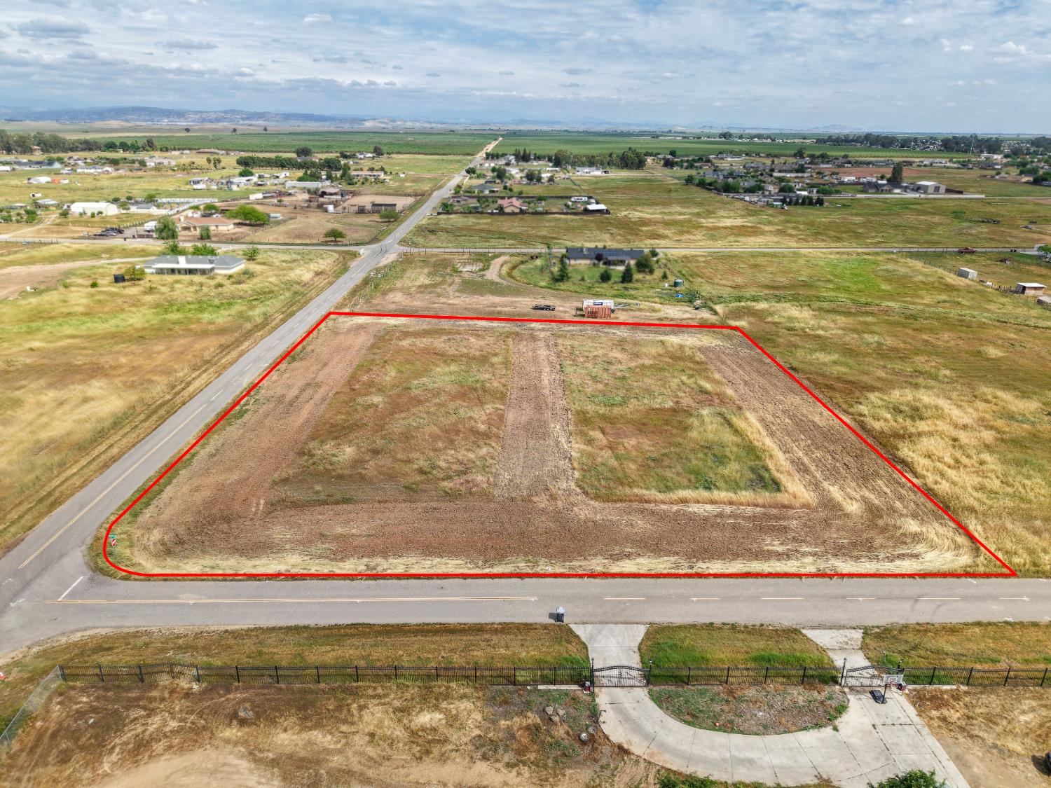 0 Dennis Road Madera, CA 93638 - Photo 8 of 17 a view of an ocean