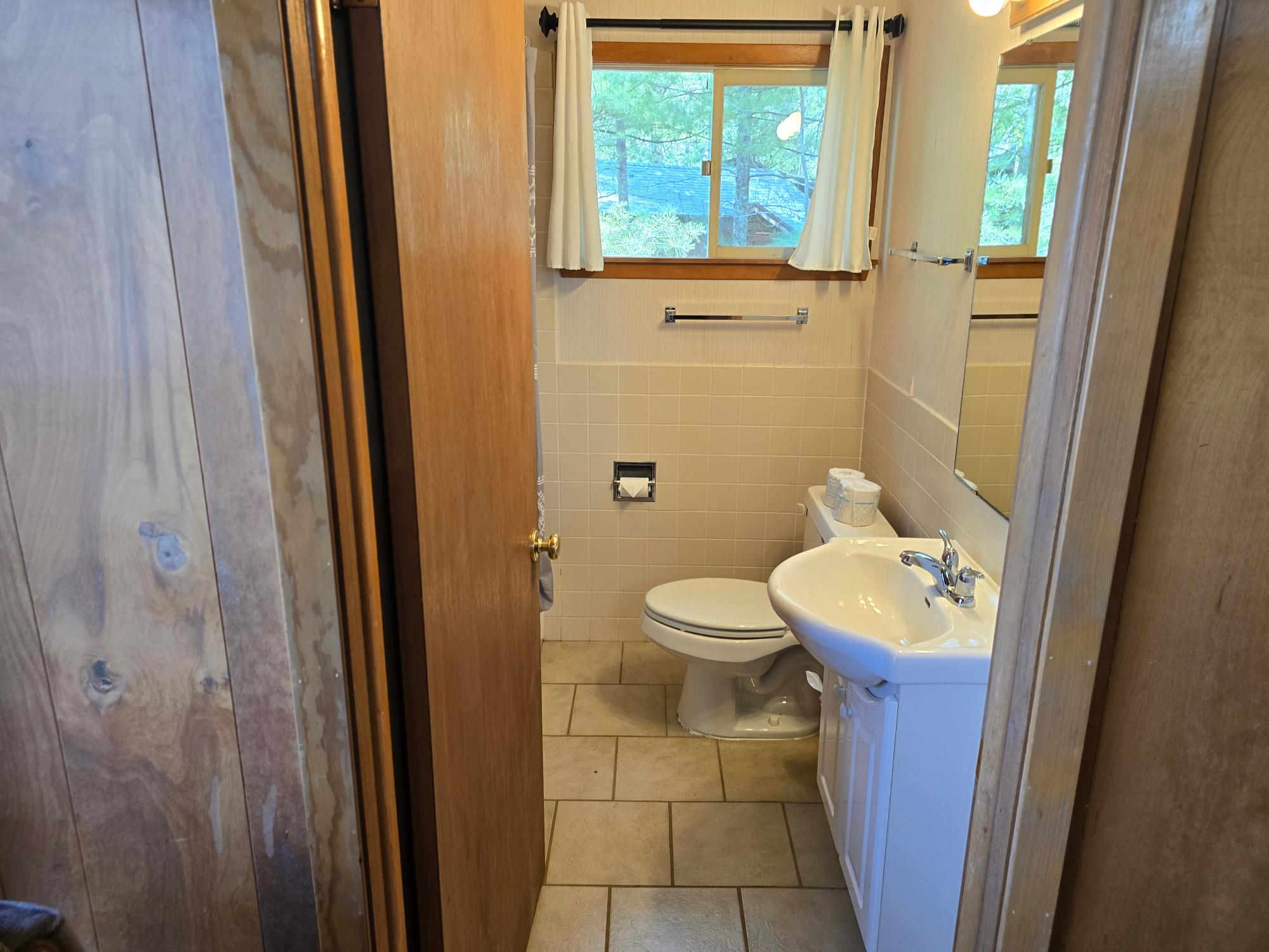 8440 Shady Rest Road, Unit 3 Rhinelander, WI 54501 - Photo 16 of 39 Gallery Image 16