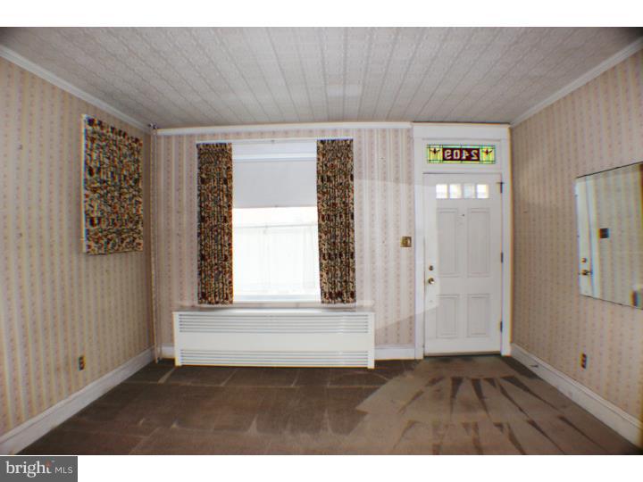 2409 Spring Street Reading, PA 19609 - Photo 5 of 12 Gallery Image 5