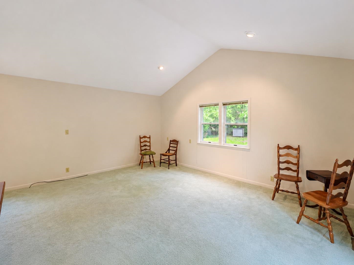 1817 South Stockman Road Mount Pleasant, MI 48858 - Photo 10 of 21 1947387-2d5e7d90-b9e8-42a7-bcda-cc384dd9c5c7.JPG