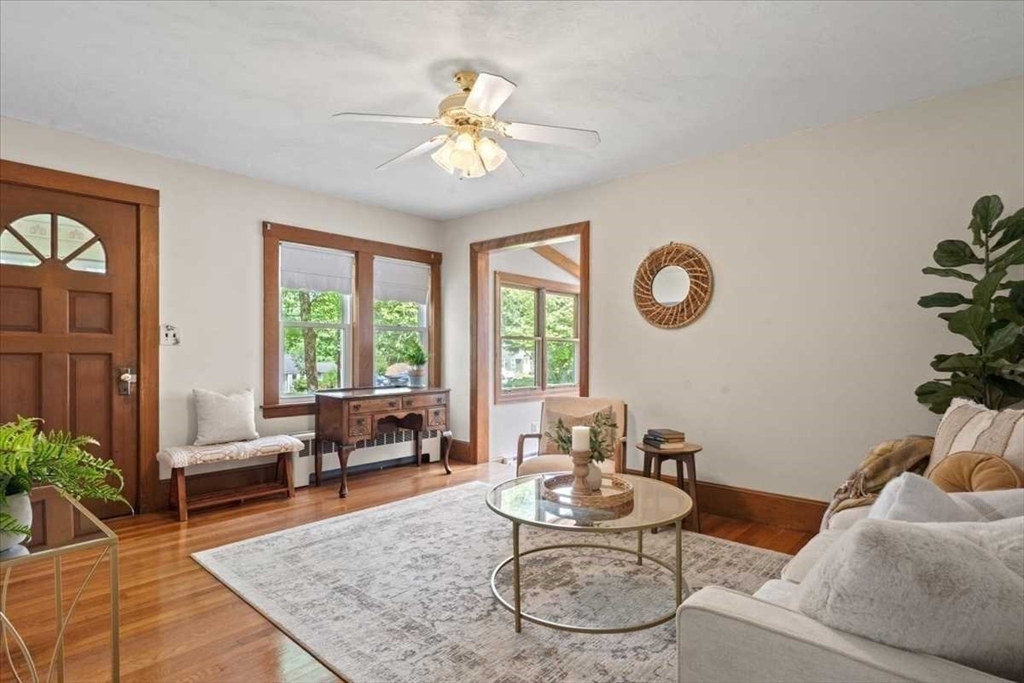152 Main Street Holden, MA 01520 - Photo 4 of 23