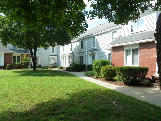 6 Mill Falls Road Pembroke, NH 03275 - Photo 1 of 26 Gallery Image 1