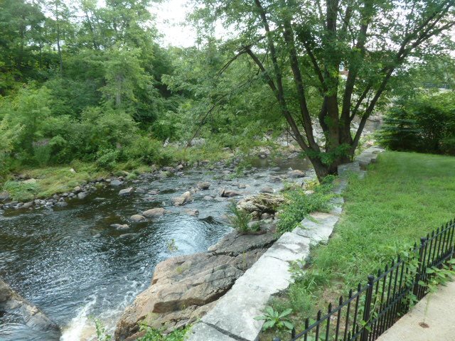 6 Mill Falls Road Pembroke, NH 03275 - Photo 23 of 26 Gallery Image 23