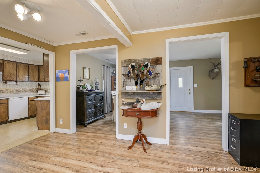 190 Georgetown-Lanesville Road Georgetown, IN 47122 - Photo 15 of 39