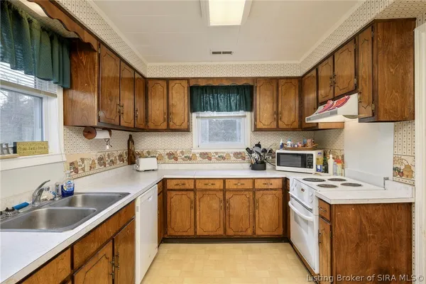 $409,900 | 190 Georgetown-Lanesville Road, Georgetown, IN 47122