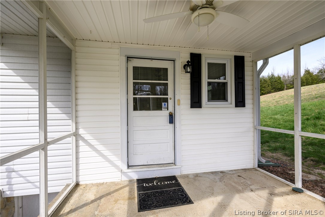 190 Georgetown-Lanesville Road Georgetown, IN 47122 - Photo 9 of 39