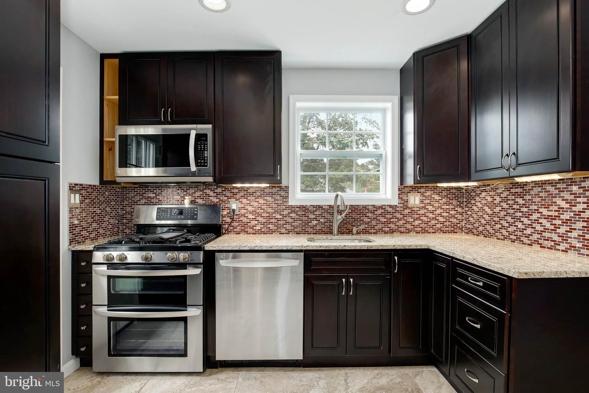 4312 Emden Street Silver Spring, MD 20906 - Photo 4 of 27 Gallery Image 4