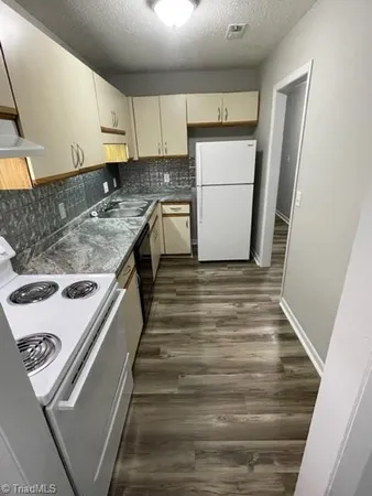 $895 | 1100 Crescent Drive, Unit 13, Reidsville, NC 27320