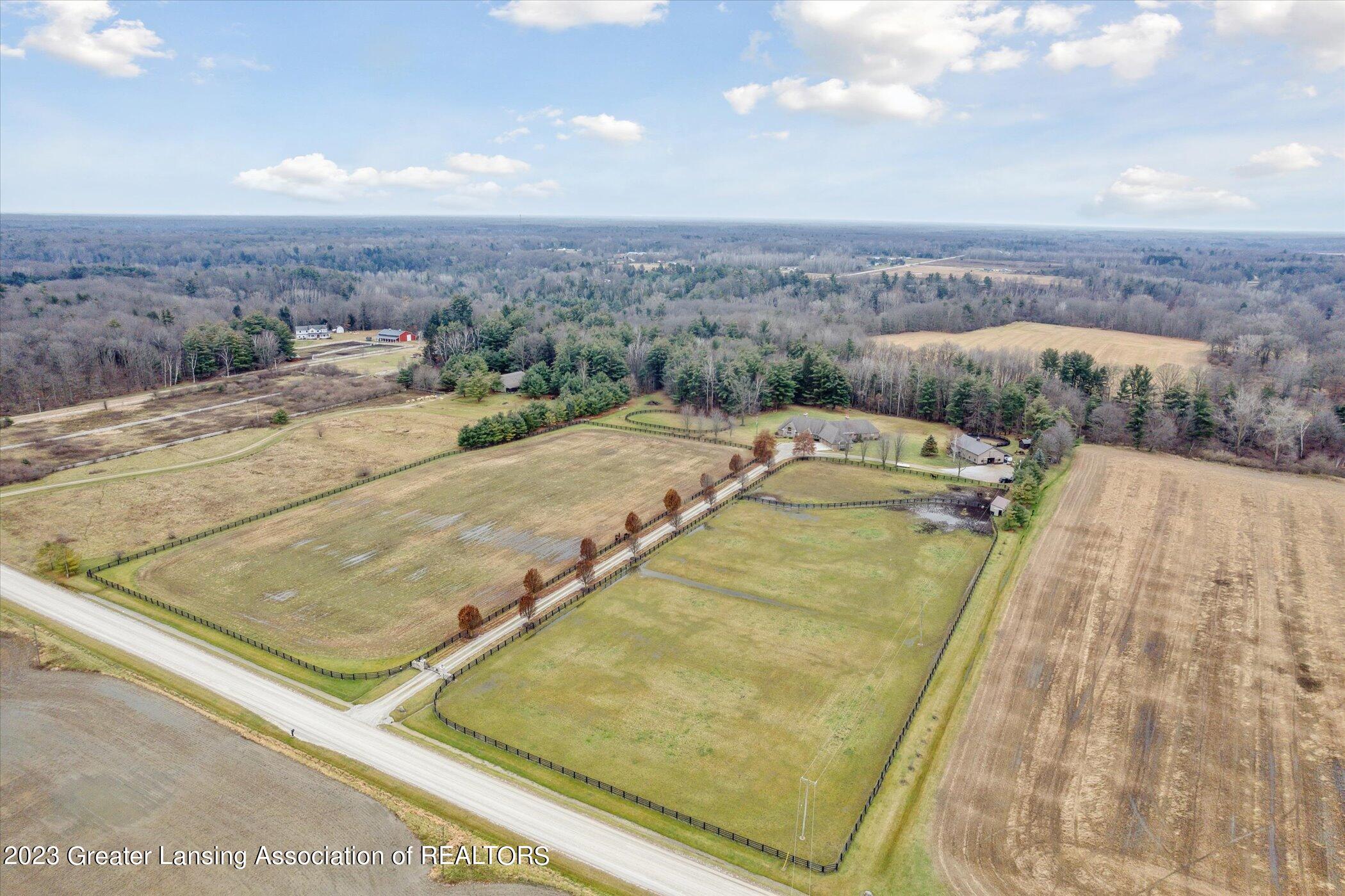 7571 Beard Road Avoca, MI 48006 - Photo 77 of 88 82-7571-Beard-Rd-Avoca-MI-48006-WindowSt