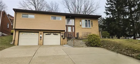 $310,000 | 4642 Mt Troy Rd Extension, Pittsburgh, PA 15214