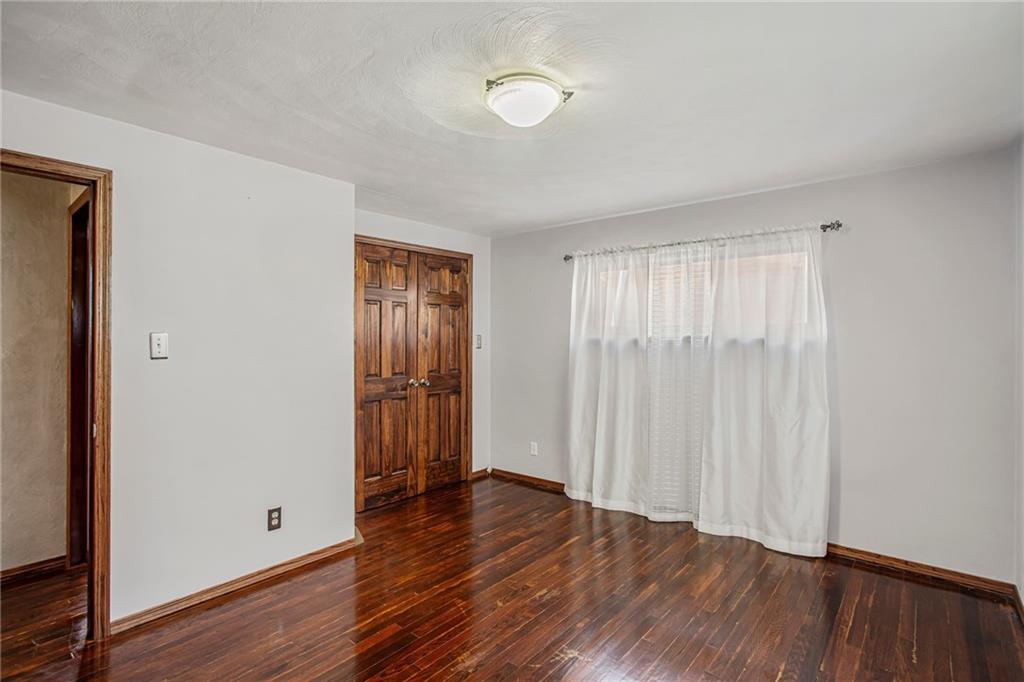 4642 Mt Troy Rd Extension Pittsburgh, PA 15214 - Photo 17 of 36