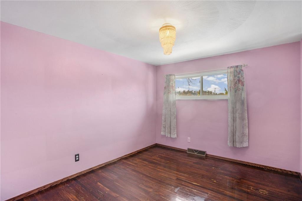 4642 Mt Troy Rd Extension Pittsburgh, PA 15214 - Photo 20 of 36