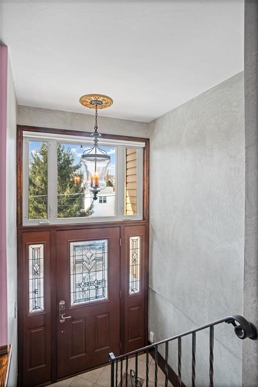 4642 Mt Troy Rd Extension Pittsburgh, PA 15214 - Photo 2 of 39