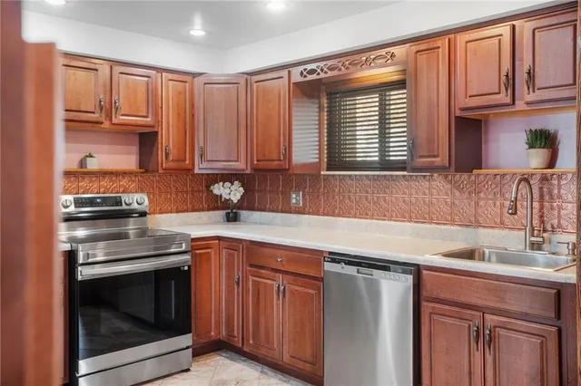 $315,000 | 4642 Mount Troy, Pittsburgh, PA 15214