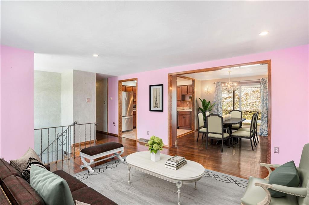 4642 Mt Troy Rd Extension Pittsburgh, PA 15214 - Photo 9 of 39