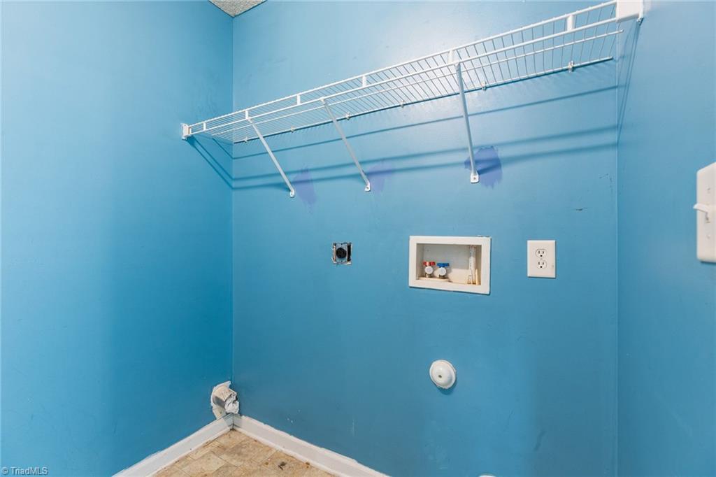 820 Hopewell Street High Point, NC 27263 - Photo 12 of 33 Gallery Image 12
