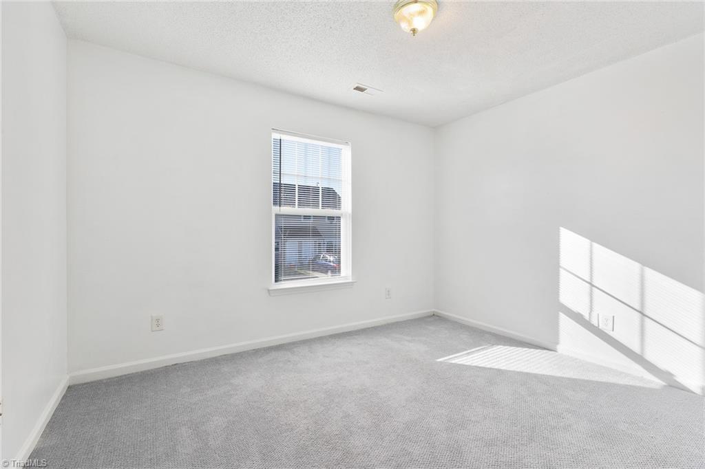 820 Hopewell Street High Point, NC 27263 - Photo 20 of 33 Gallery Image 20