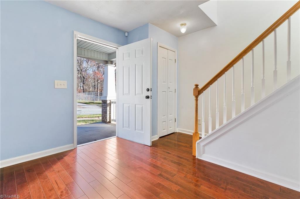 820 Hopewell Street High Point, NC 27263 - Photo 6 of 33 Gallery Image 6