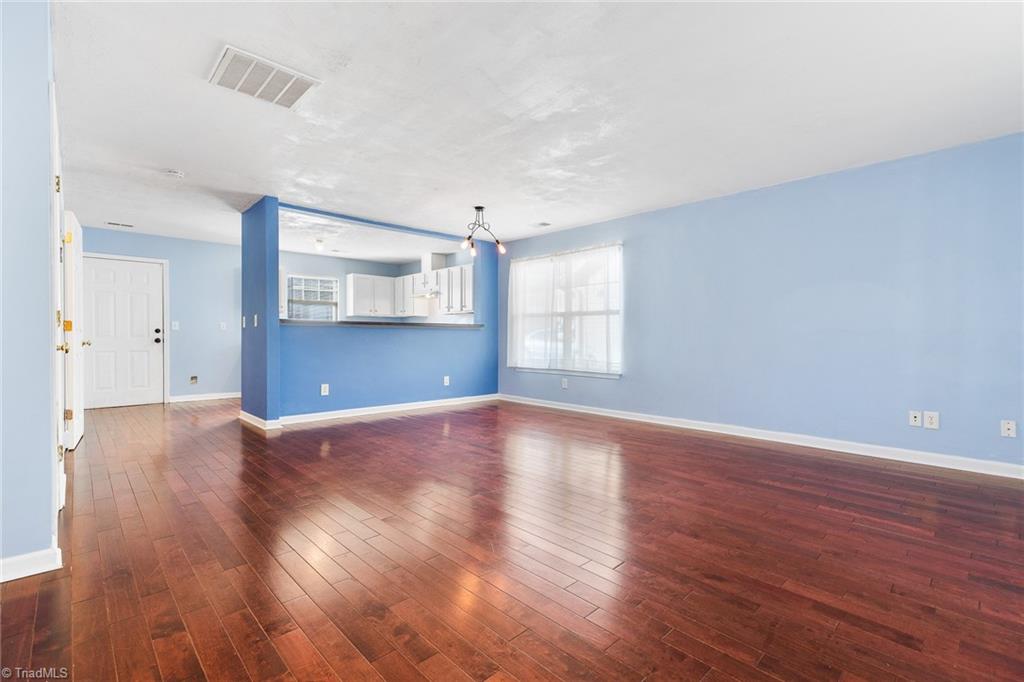 820 Hopewell Street High Point, NC 27263 - Photo 7 of 33 Gallery Image 7