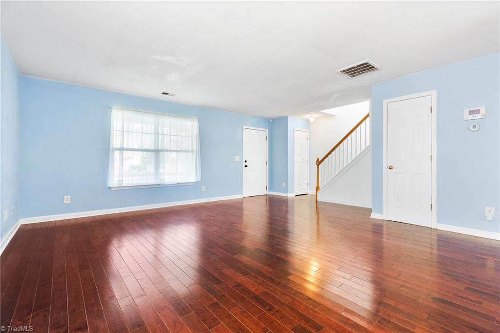 820 Hopewell Street High Point, NC 27263 - Photo 9 of 33 Gallery Image 9